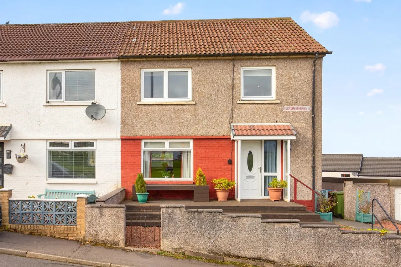 3 bed house for sale, Maple Drive, Barrhead, G78