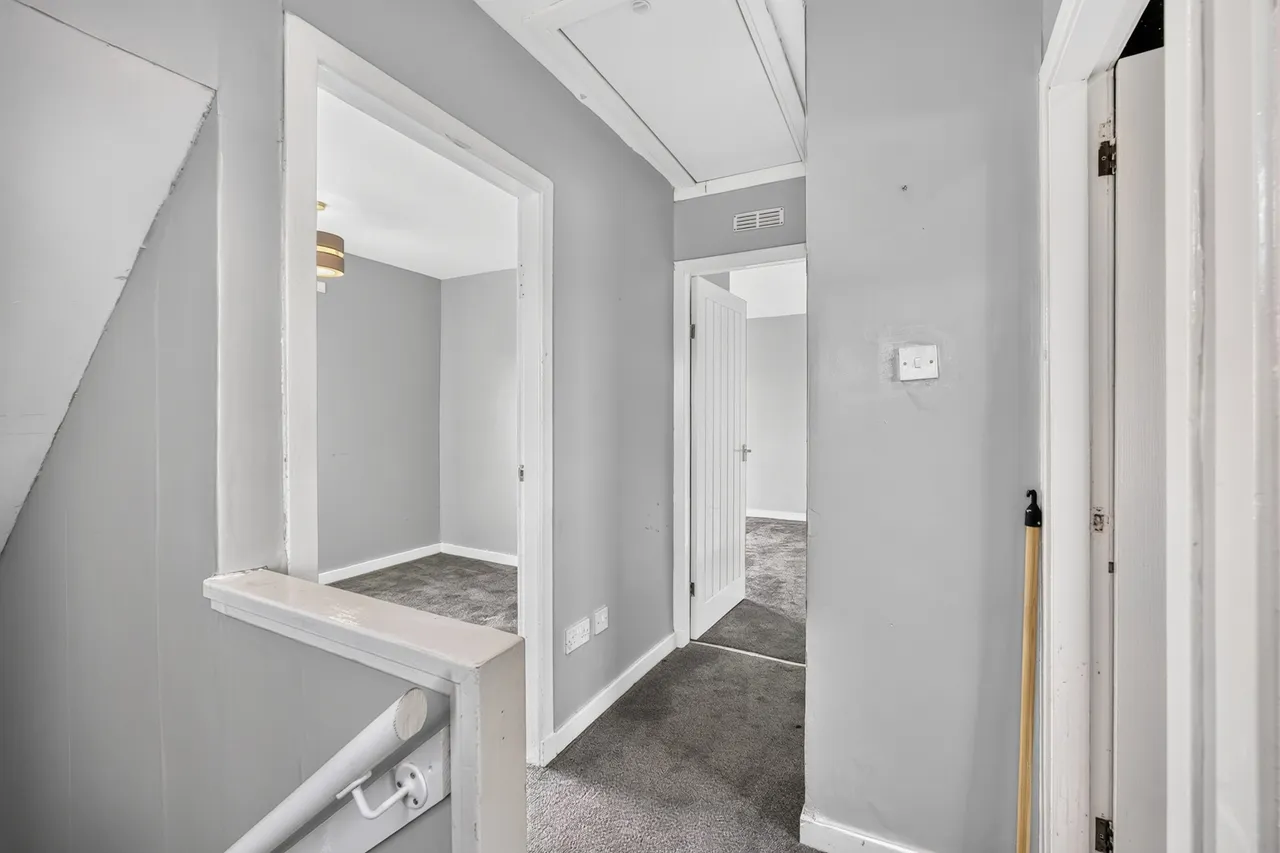 Maple Drive, Barrhead, G78, photo 10