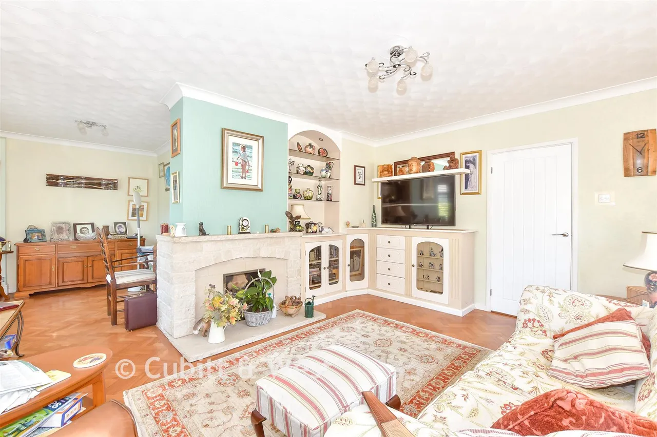 Garden Close, Hayling Island, PO11, photo 8