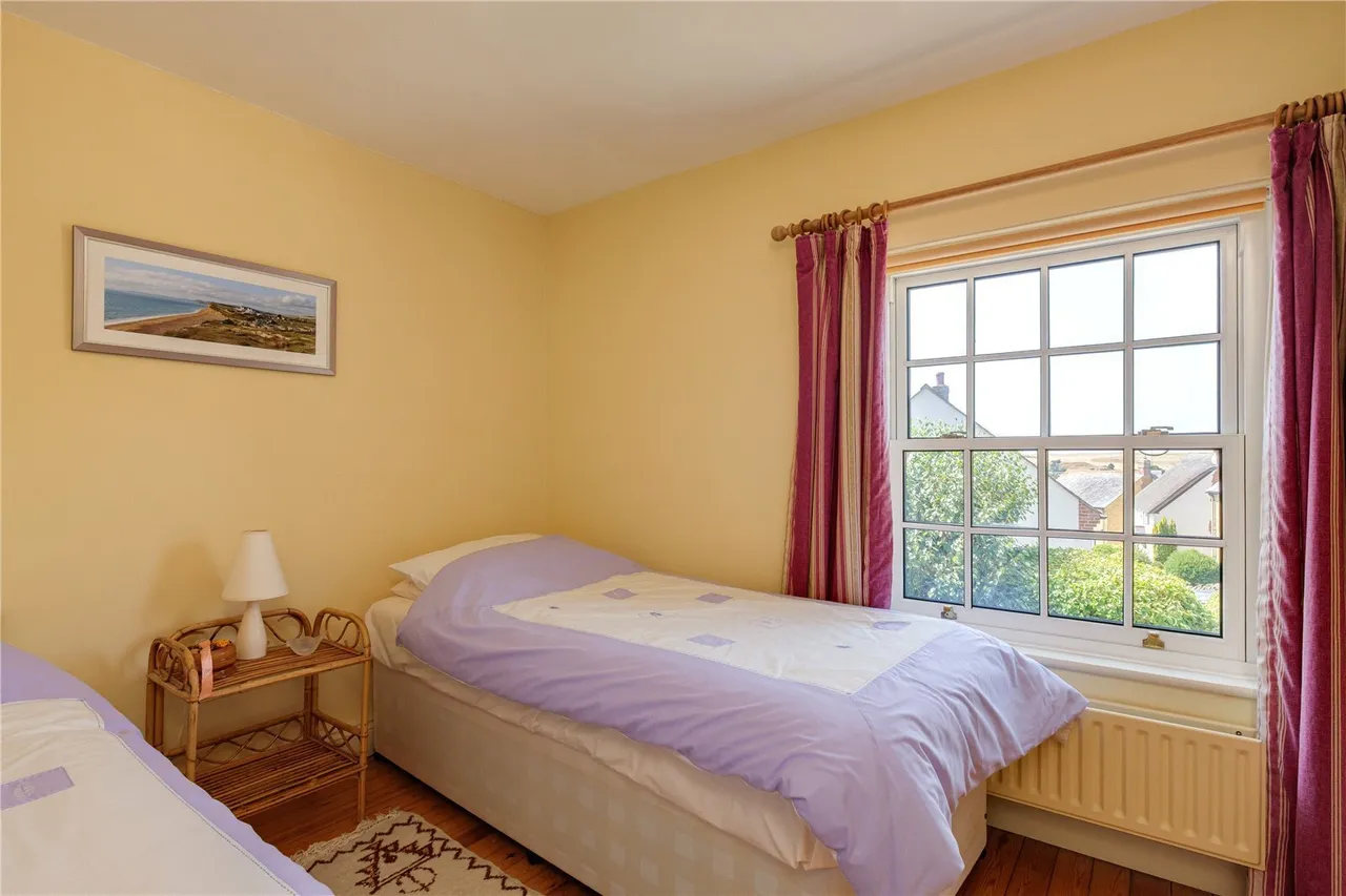 Howarth Close, Burton Bradstock, DT6, photo 25