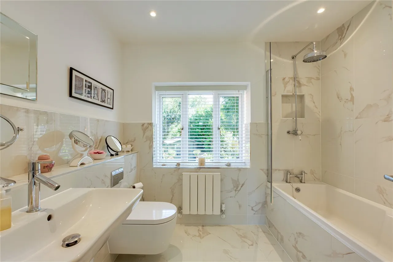 Howarth Close, Burton Bradstock, DT6, photo 27