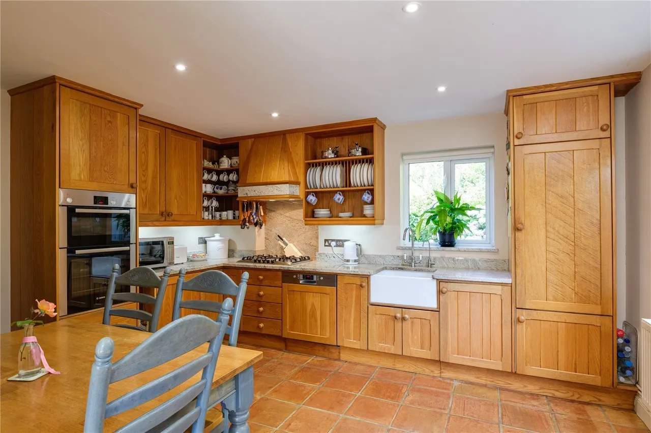 Howarth Close, Burton Bradstock, DT6, photo 17