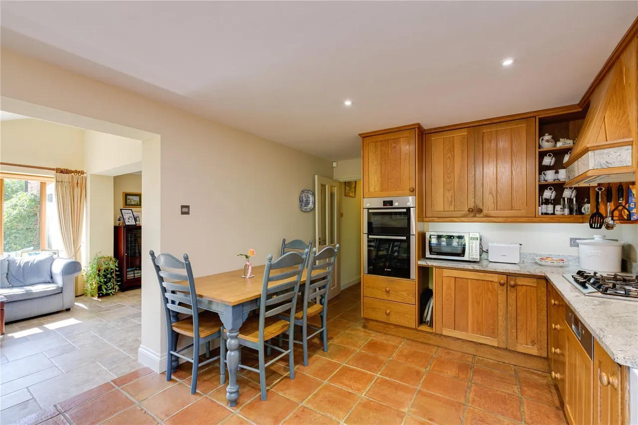 Howarth Close, Burton Bradstock, DT6, photo 15