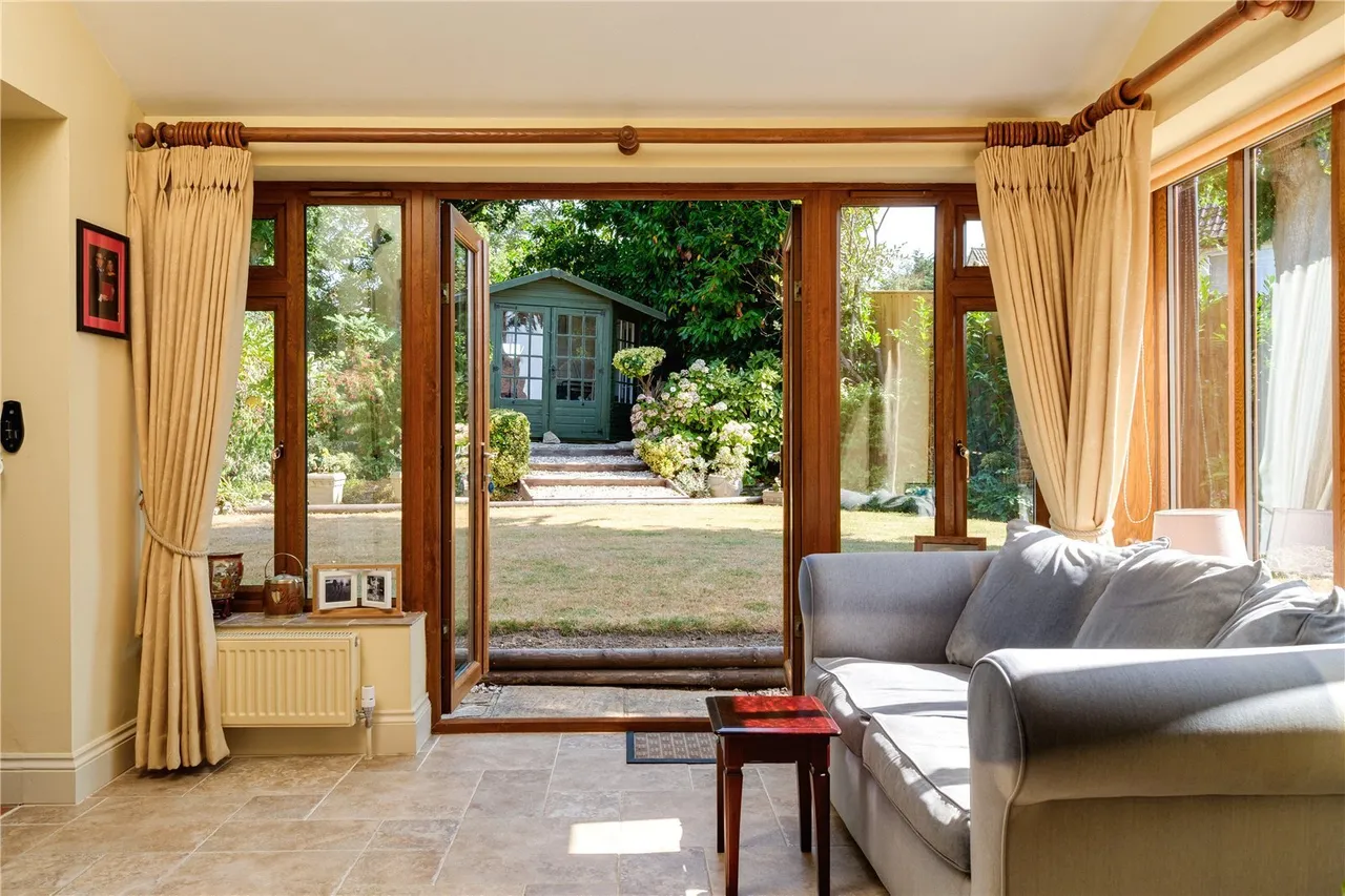 Howarth Close, Burton Bradstock, DT6, photo 13