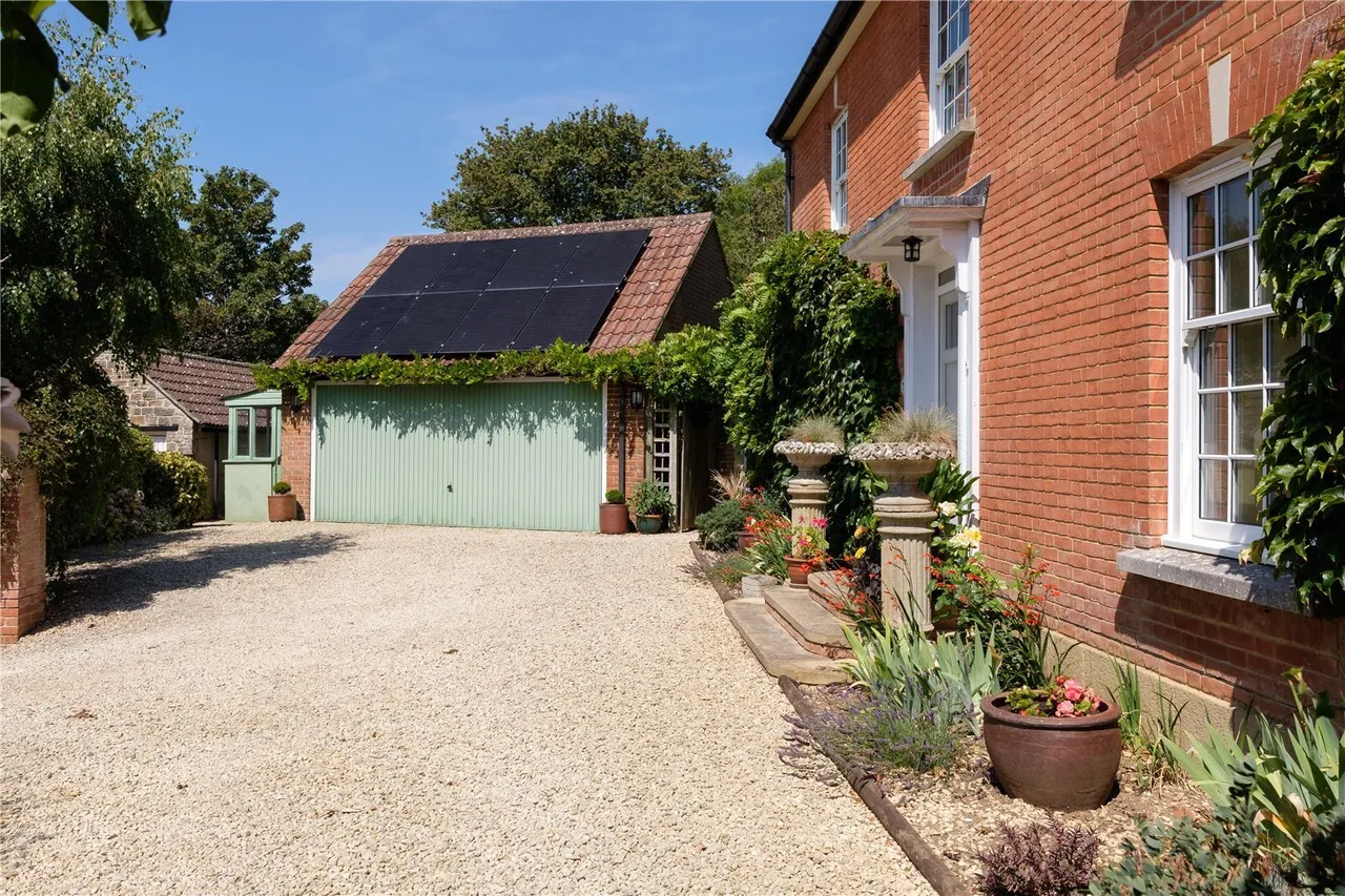 Howarth Close, Burton Bradstock, DT6, photo 29