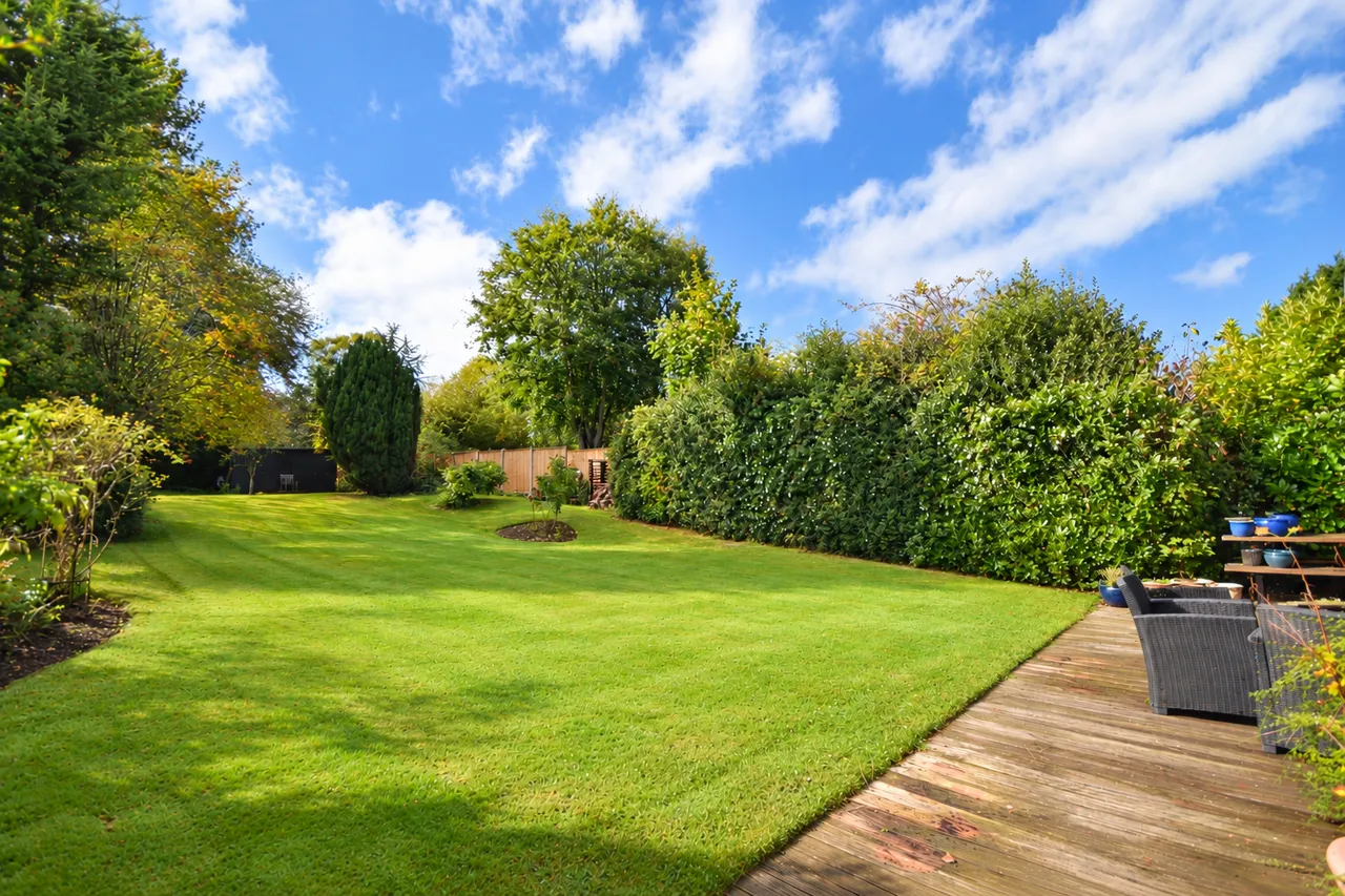 Hall Farm Road, Duffield, DE56, photo 17