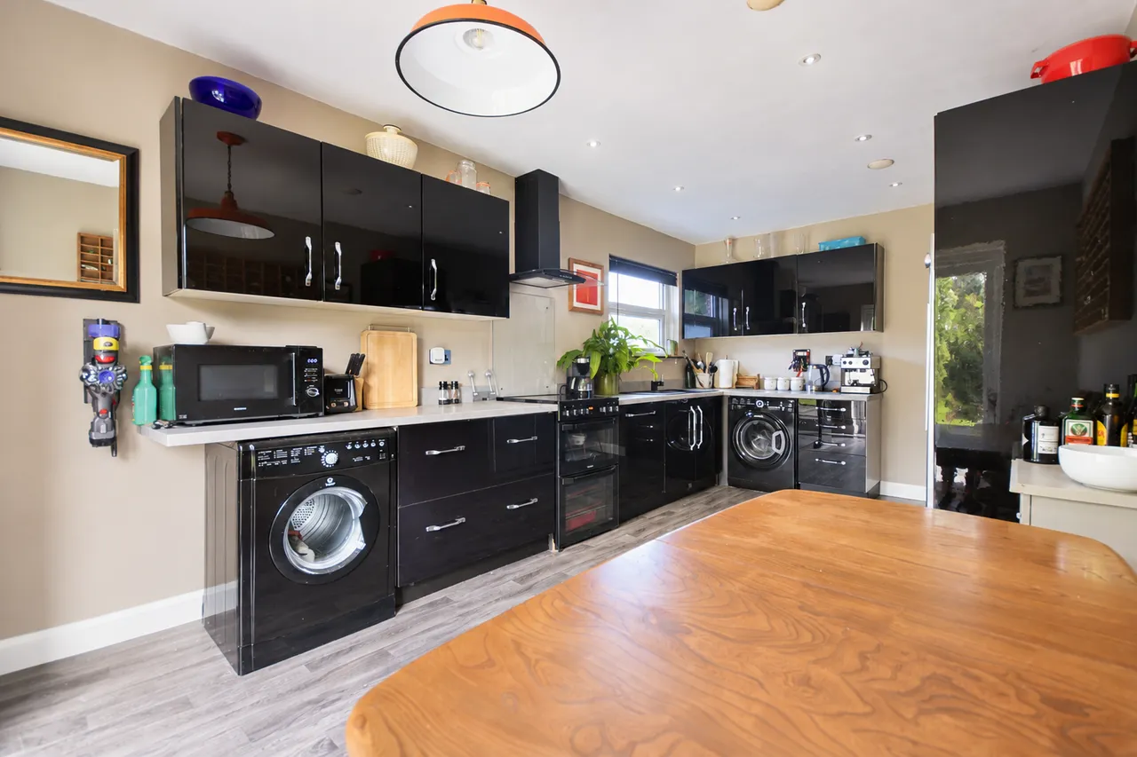 Hall Farm Road, Duffield, DE56, photo 6