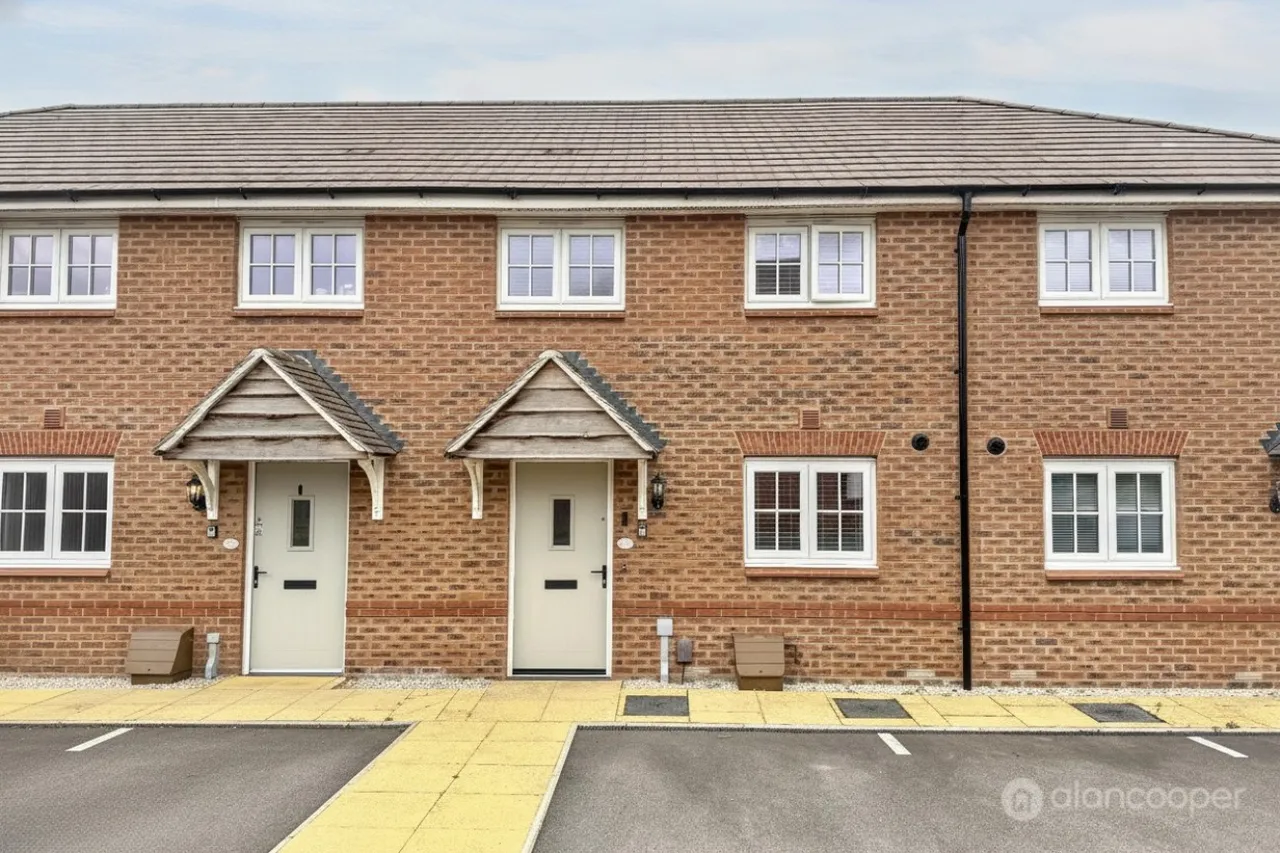 3 bed house for sale, Hadrian Way, Heritage Fields, CV11