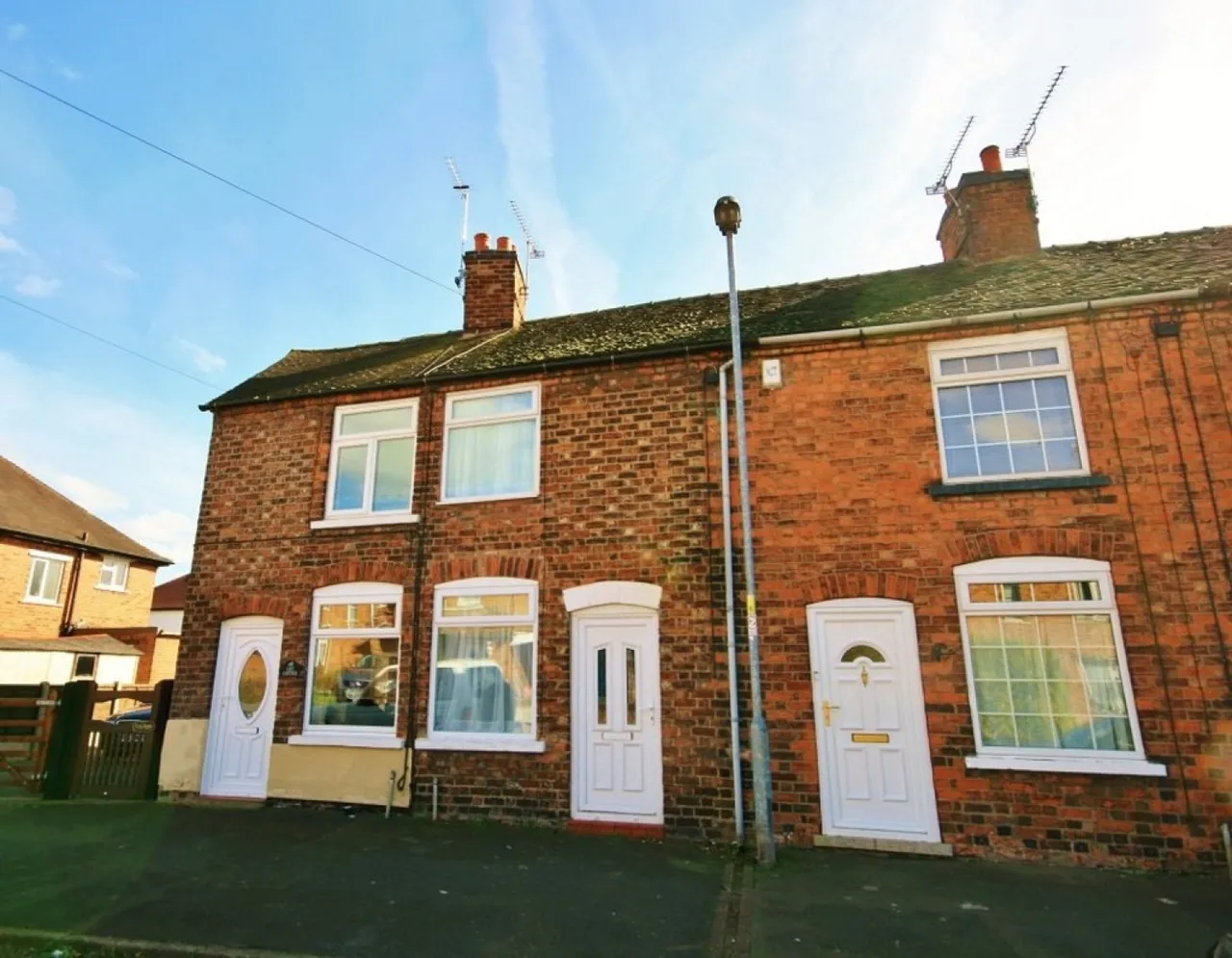 2 bed house to rent — Station View, Nantwich