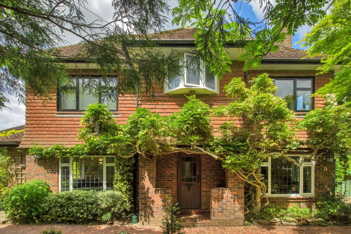 4 bed house for sale, Dornden Drive, Langton Green, TN3