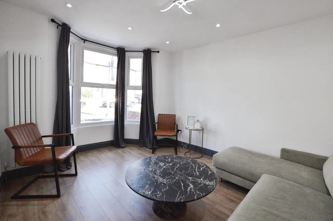 Park Lane, HORNCHURCH, Essex, RM11, photo 12