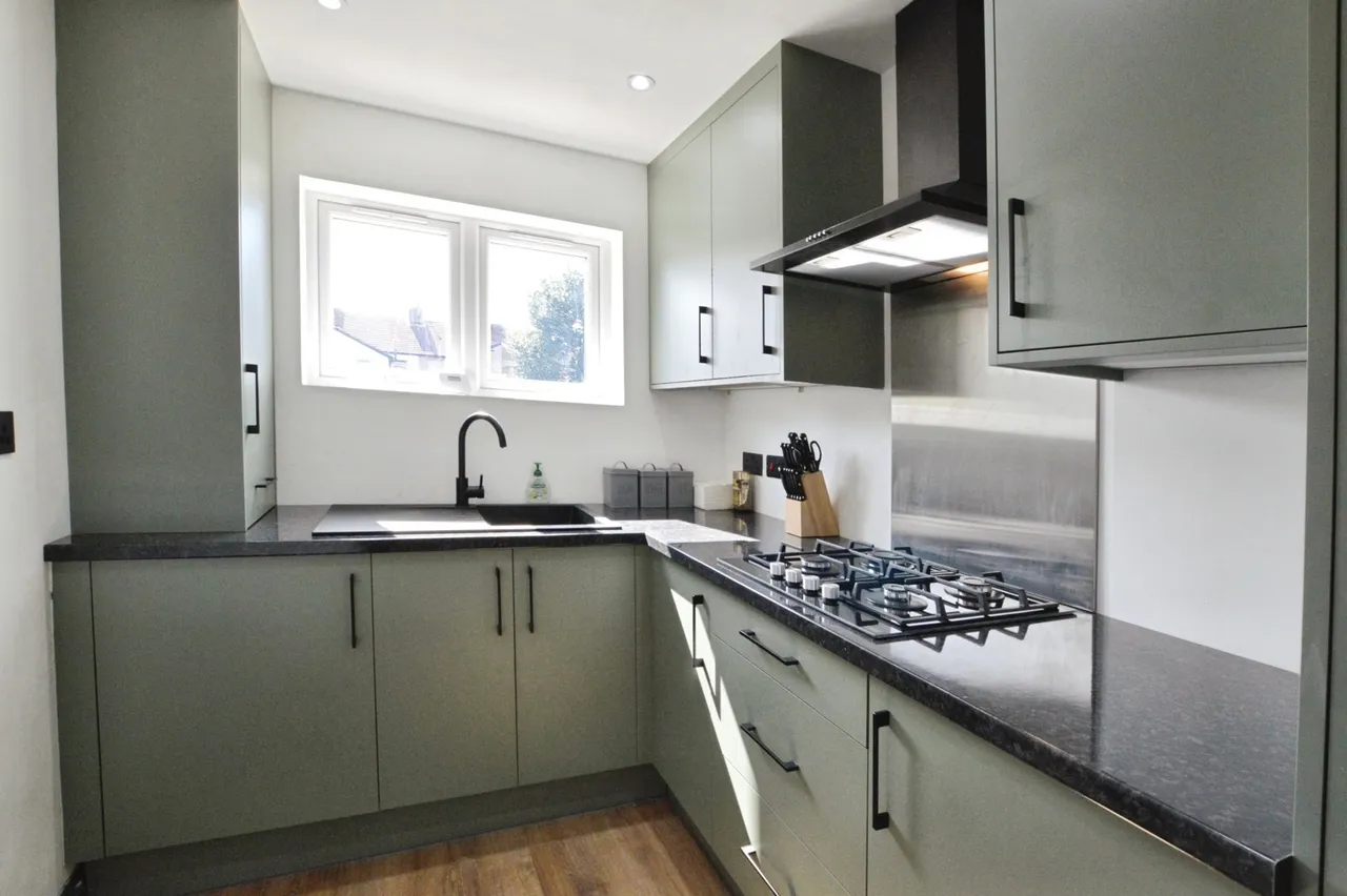 Park Lane, HORNCHURCH, Essex, RM11, photo 13