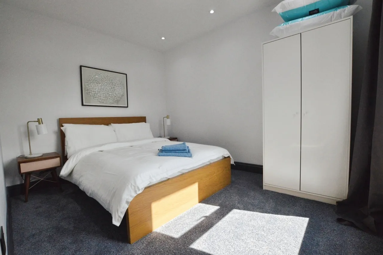 Park Lane, HORNCHURCH, Essex, RM11, photo 14