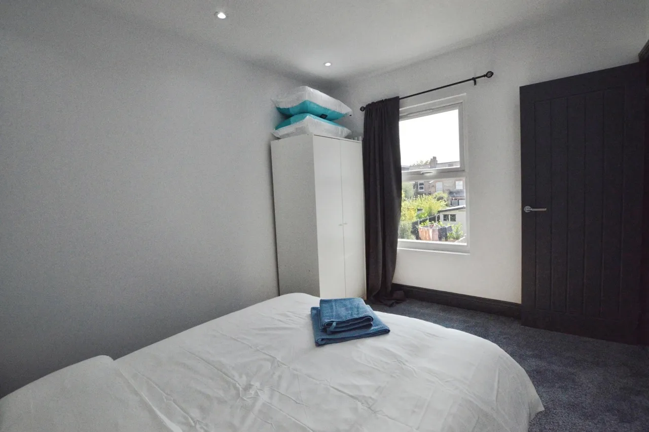 Park Lane, HORNCHURCH, Essex, RM11, photo 11