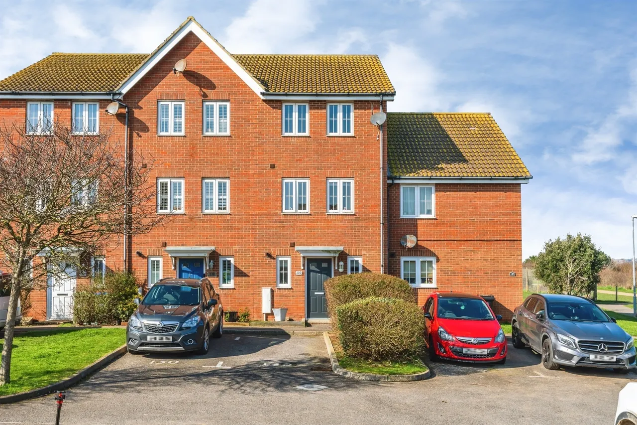 Westview Close, Peacehaven, BN10, photo 14