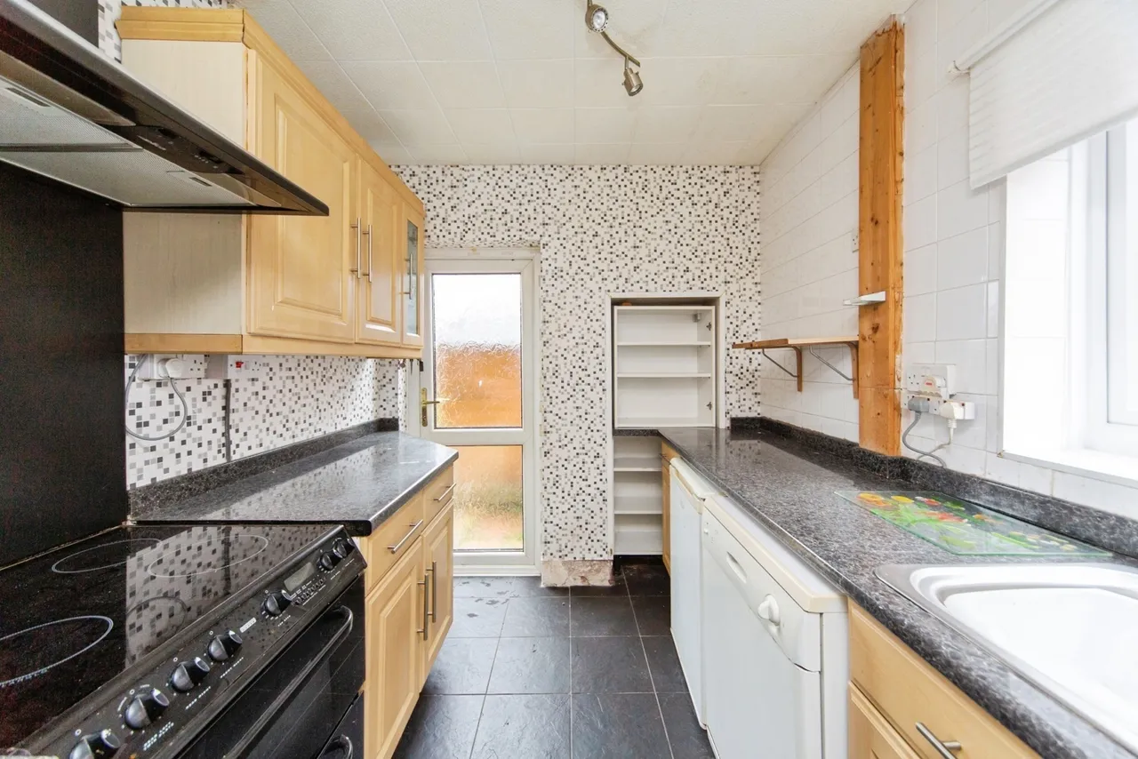 St. David Road, Wirral, CH62, photo 8