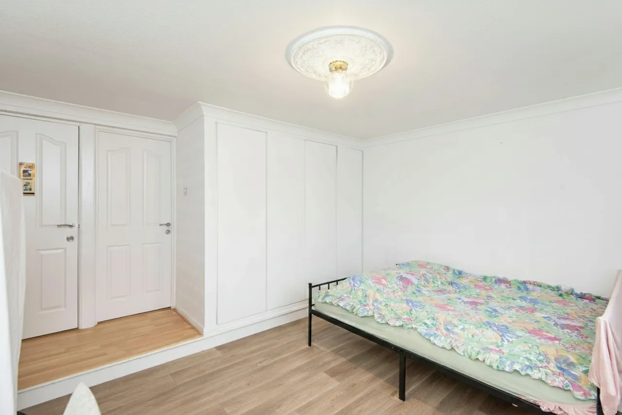 Hillside Drive, Chesterfield, S40, photo 10