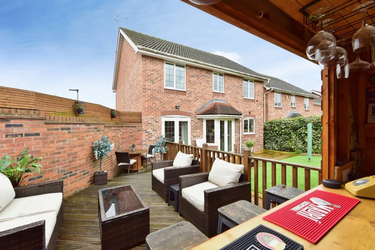 Morton Gardens, SHEFFIELD, South Yorkshire, S20, photo 2