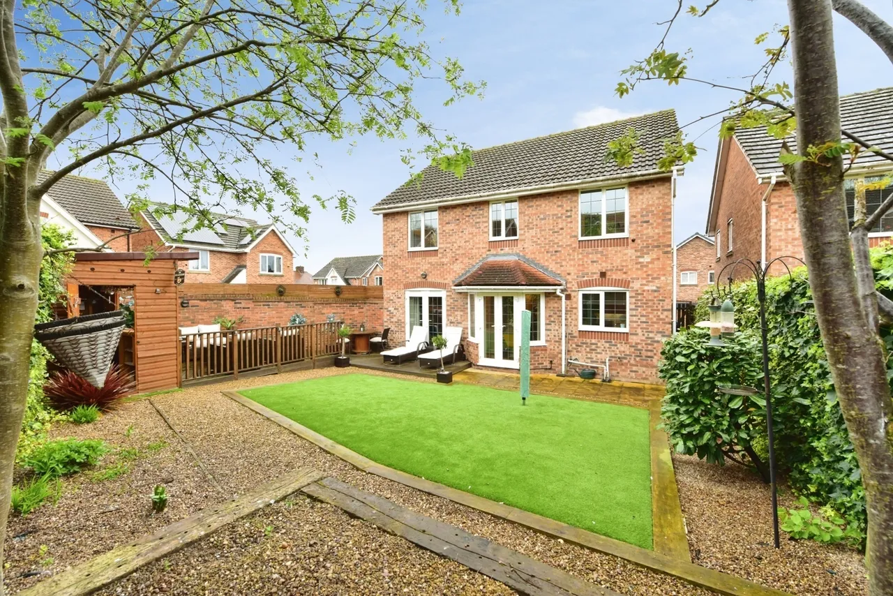 Morton Gardens, SHEFFIELD, South Yorkshire, S20, photo 24
