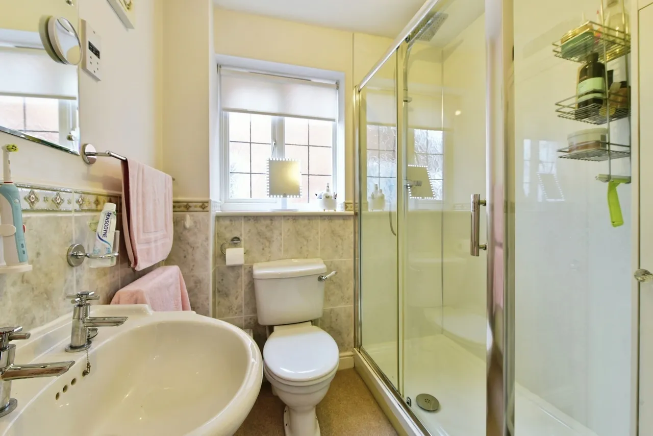 Morton Gardens, SHEFFIELD, South Yorkshire, S20, photo 22
