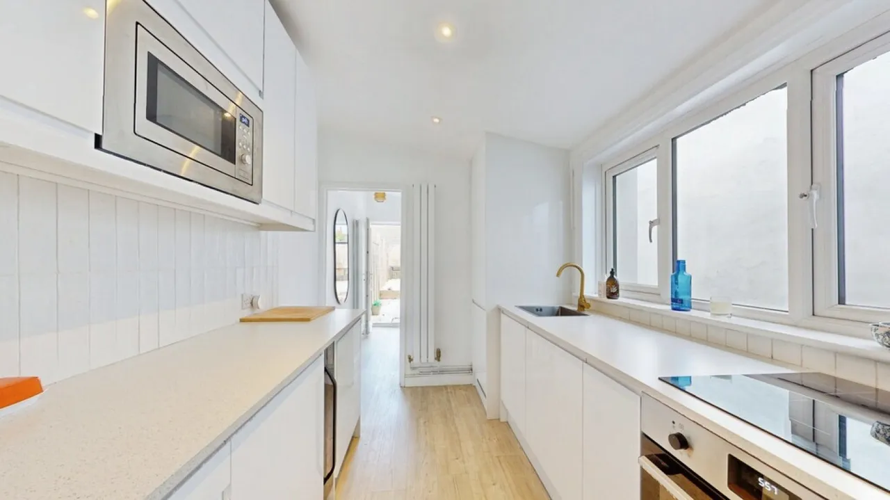 Upper Park Street, Cheltenham, GL52, photo 16