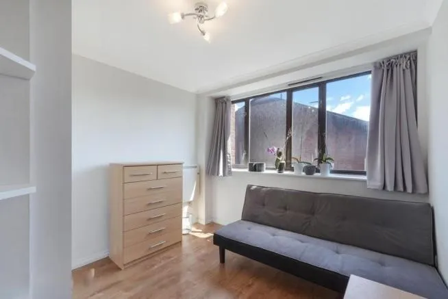 Earls Court Road, Earls Court, SW5, photo 5