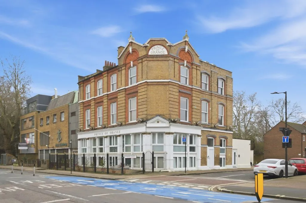 Orange Place, London SE16 2UH, photo 2