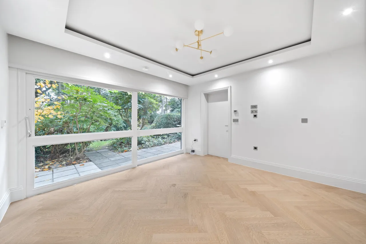 Nash House, Park Village East, NW1, photo 6