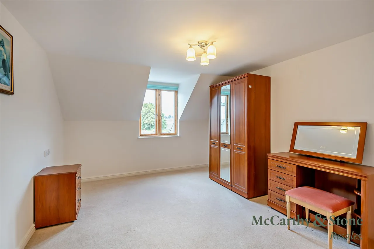 East Street, Newton Abbot, TQ12, photo 11