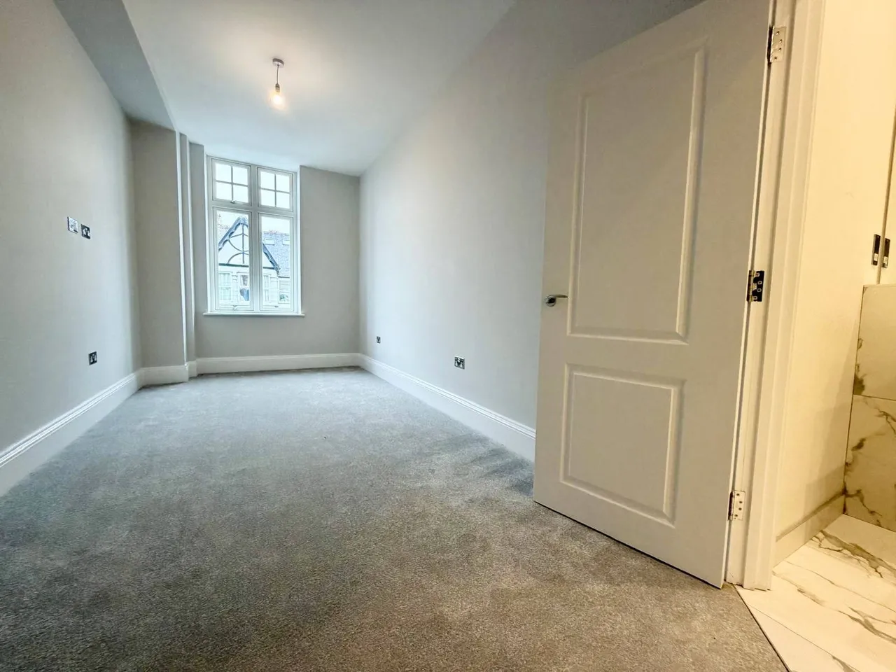 The Grand Apartments, Leigh-on-Sea, SS9, photo 6