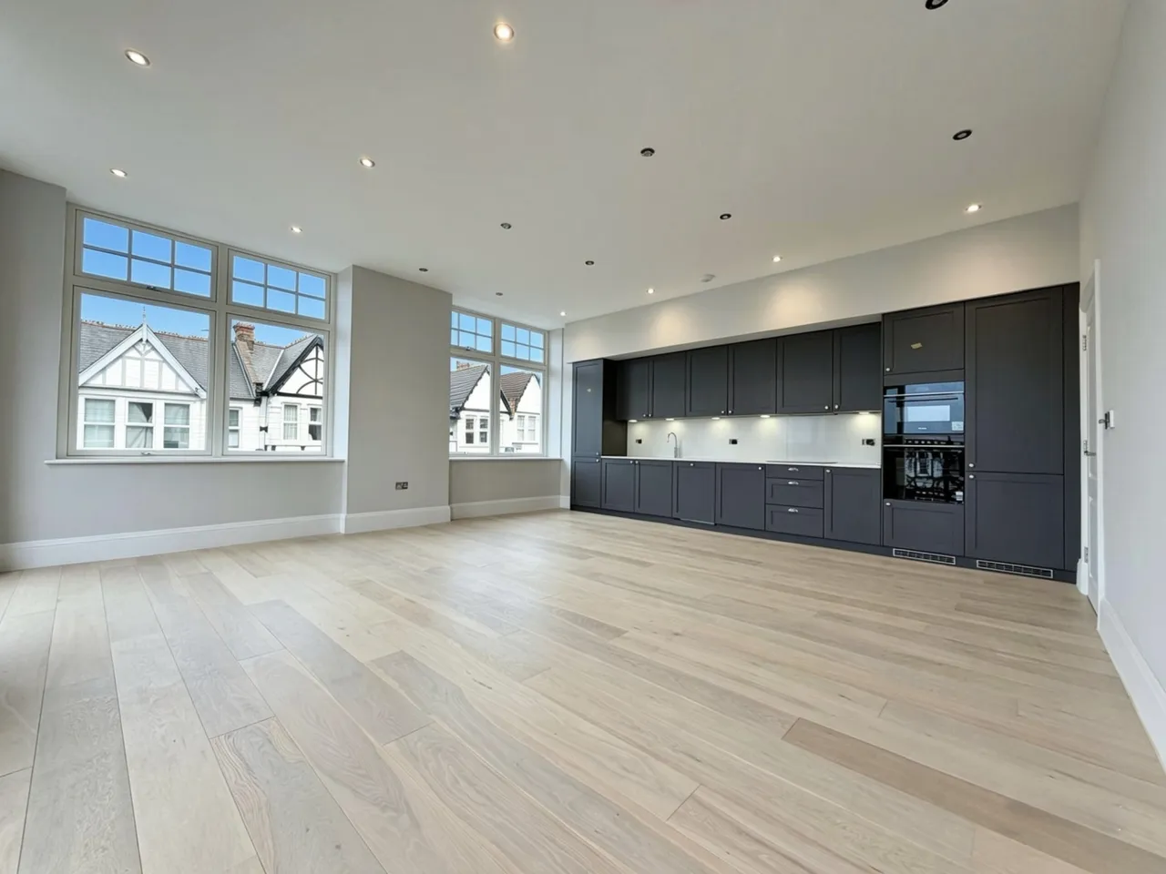 The Grand Apartments, Leigh-on-Sea, SS9, photo 4