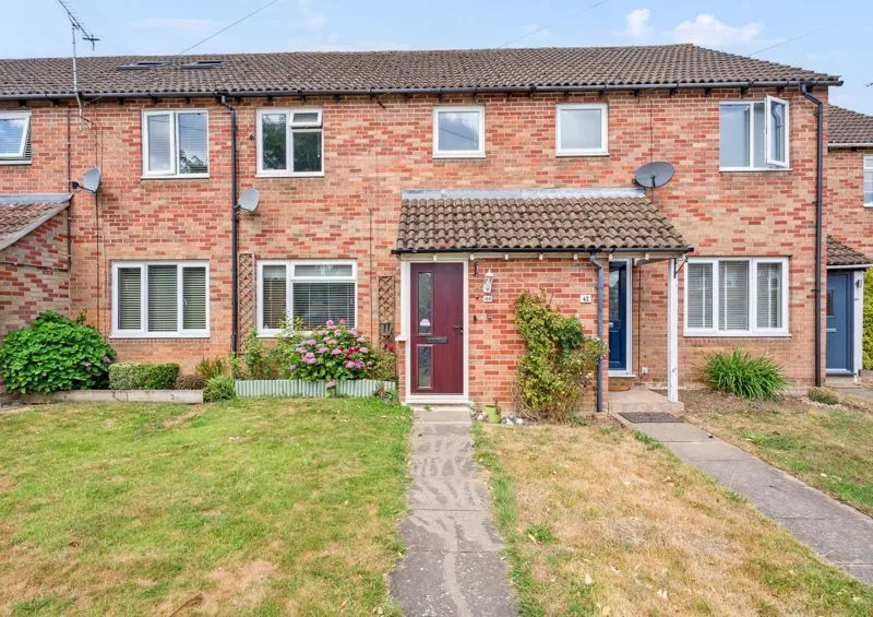 3 bed house for sale — Churchill Drive, Marlow SL7 1TW