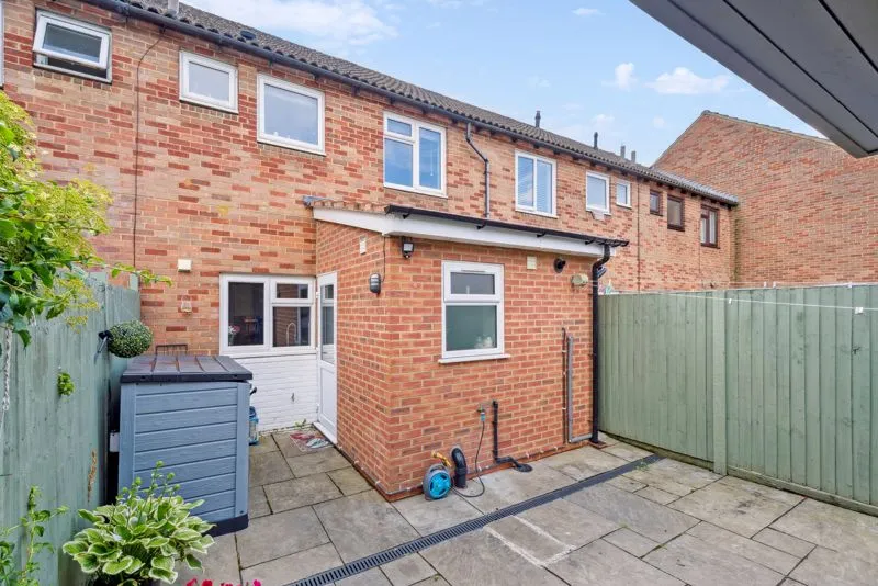 Churchill Drive, Marlow SL7 1TW, photo 11