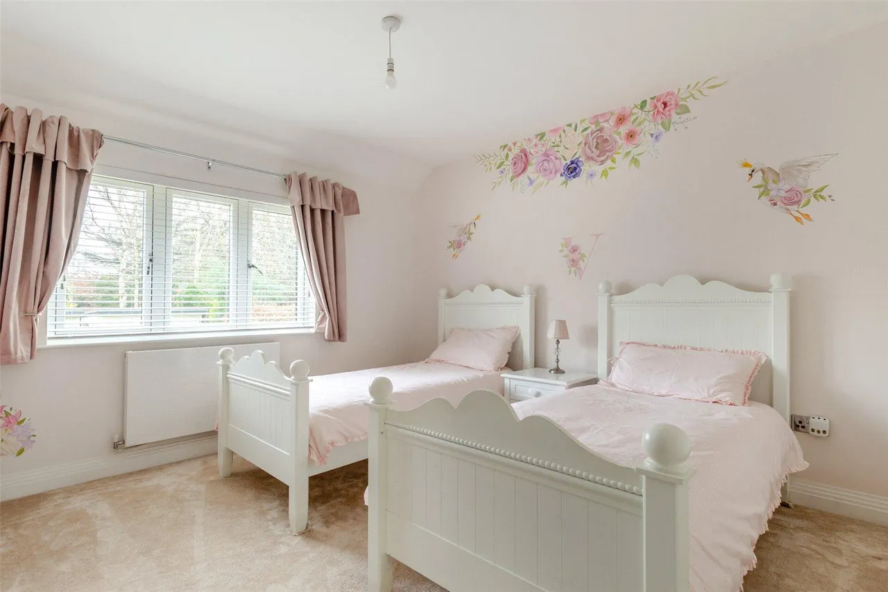 Pear Tree Lane, Shorne, DA12, photo 21