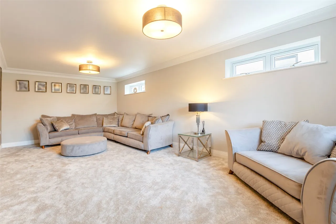 Pear Tree Lane, Shorne, DA12, photo 4