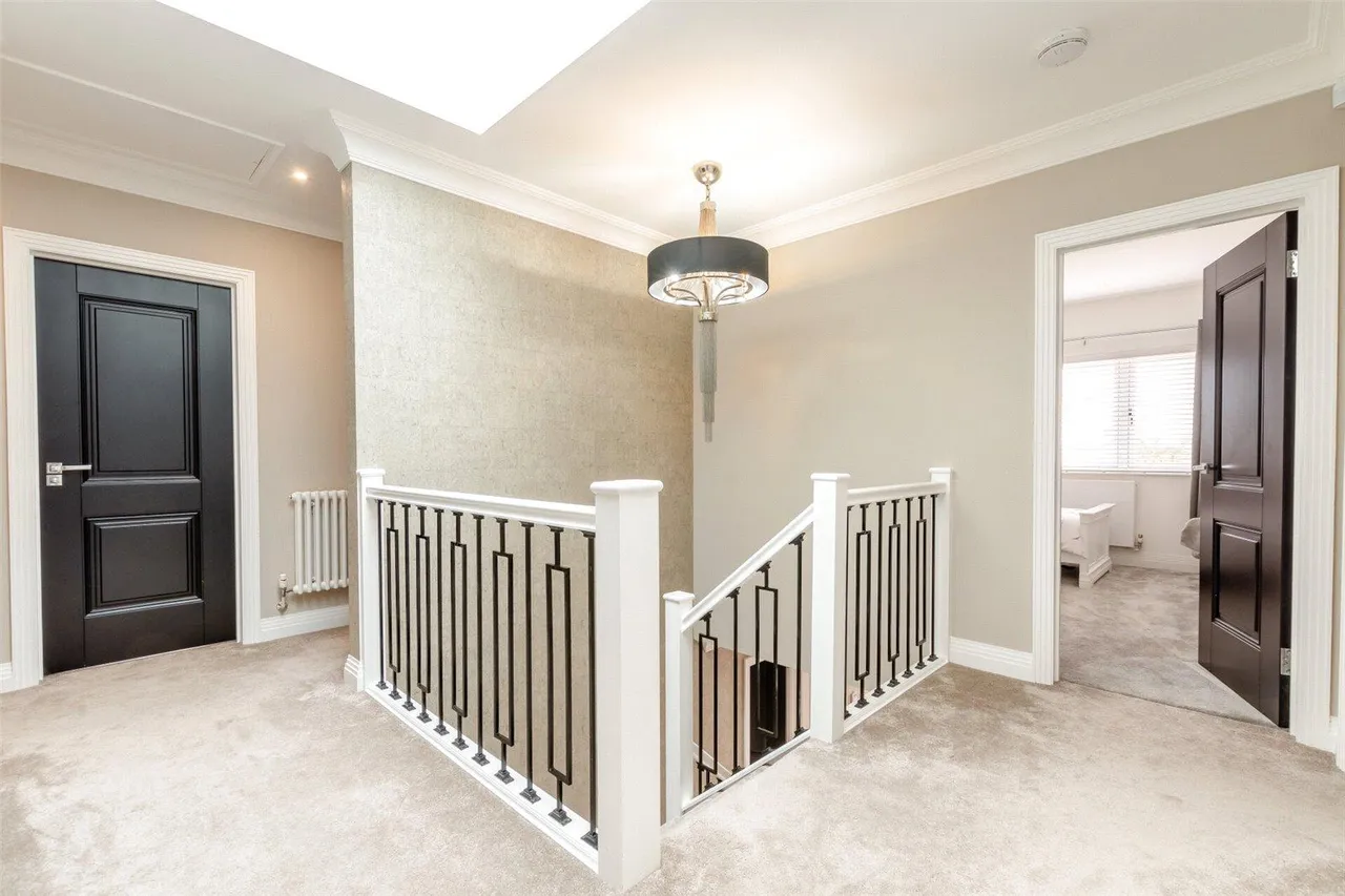Pear Tree Lane, Shorne, DA12, photo 14