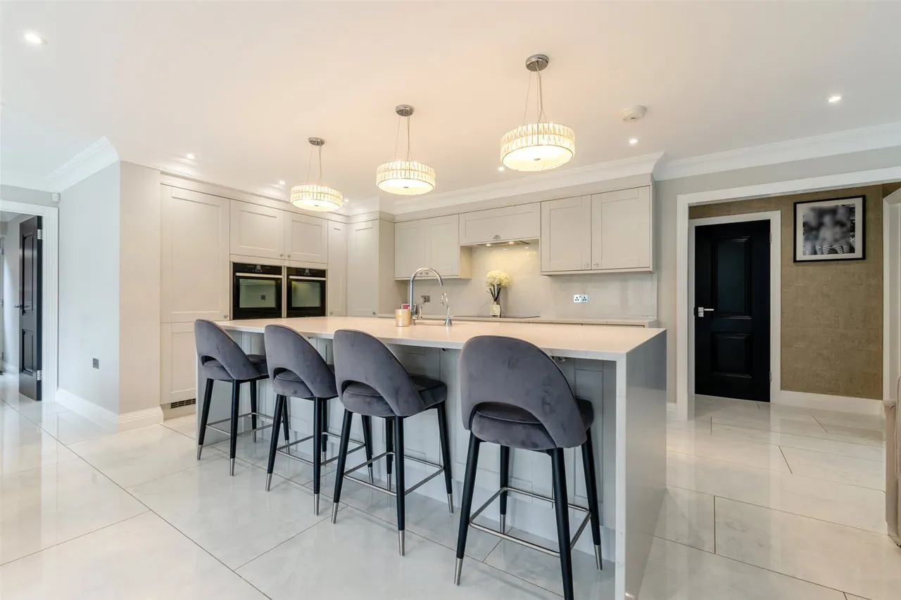 Pear Tree Lane, Shorne, DA12, photo 9