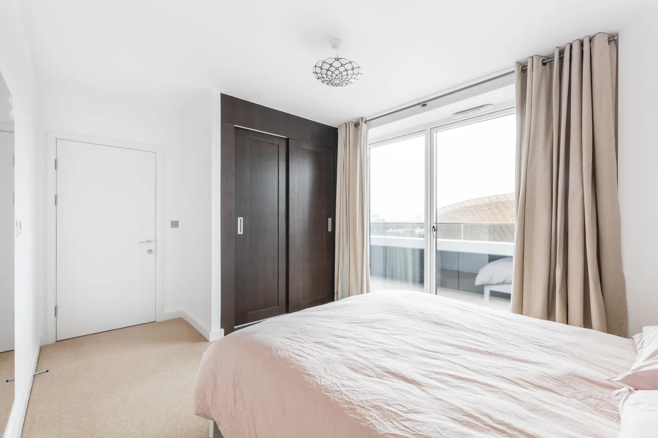 London, E20, photo 6