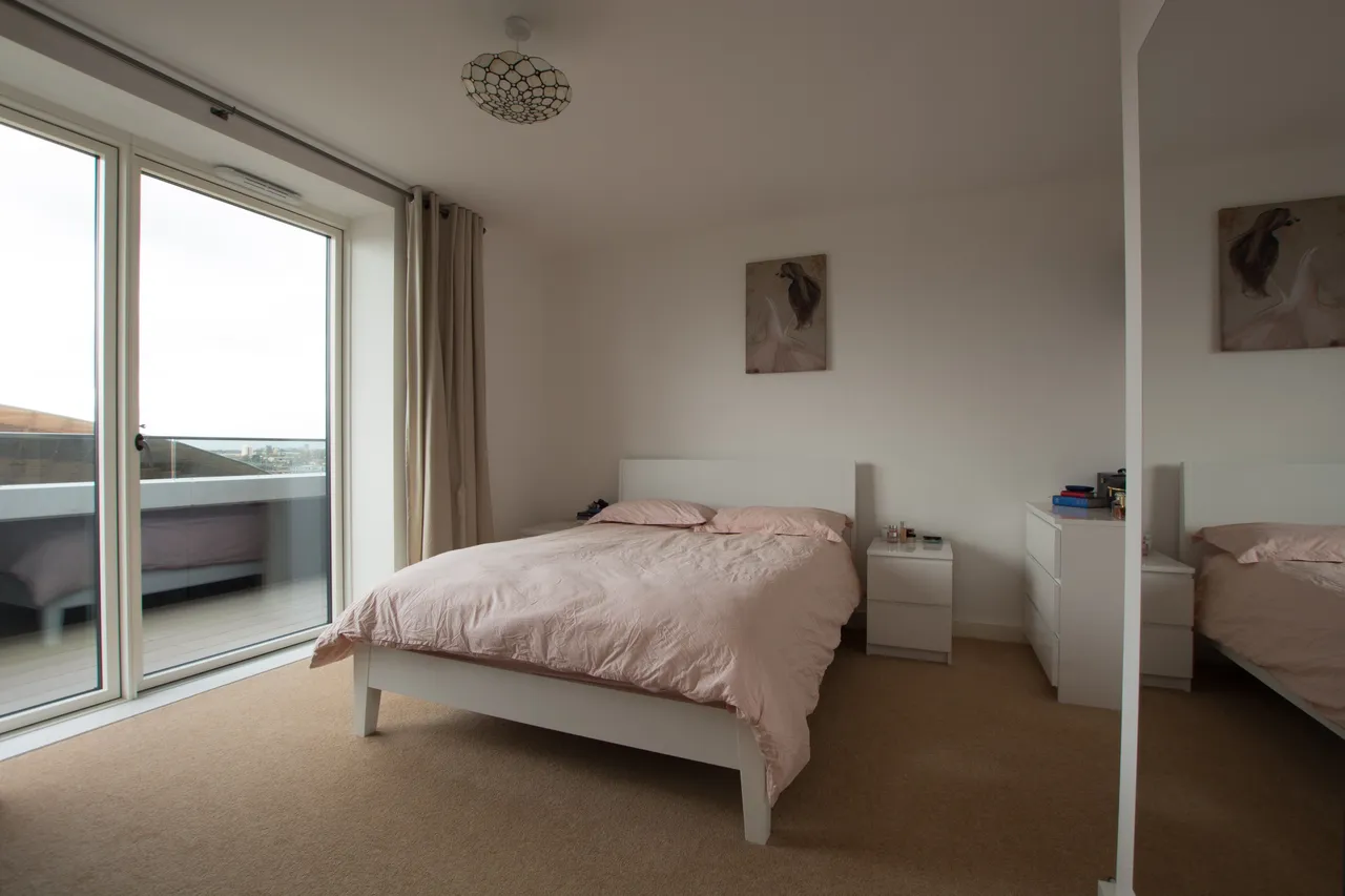 London, E20, photo 8