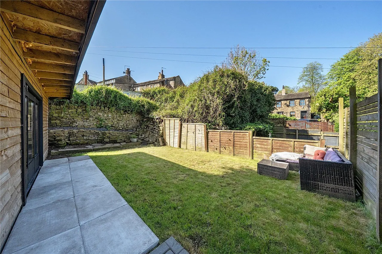 Manchester Road, Linthwaite, HD7, photo 20