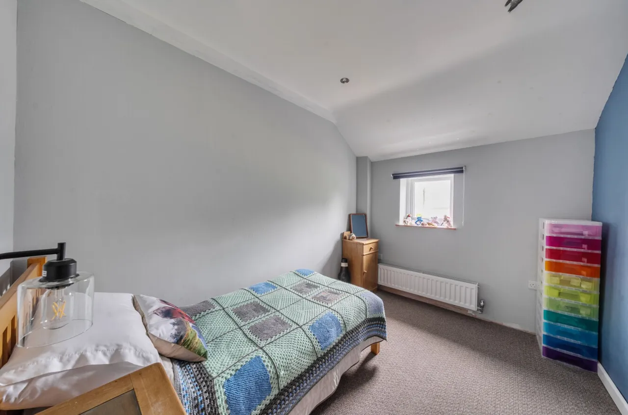 Ceidrim Road, Garnant, SA18, photo 14