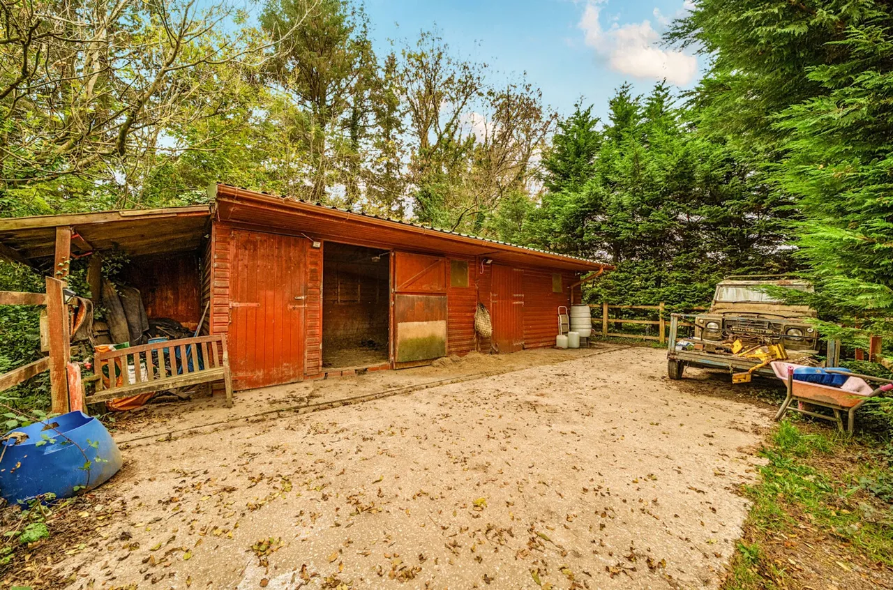 Ceidrim Road, Garnant, SA18, photo 3