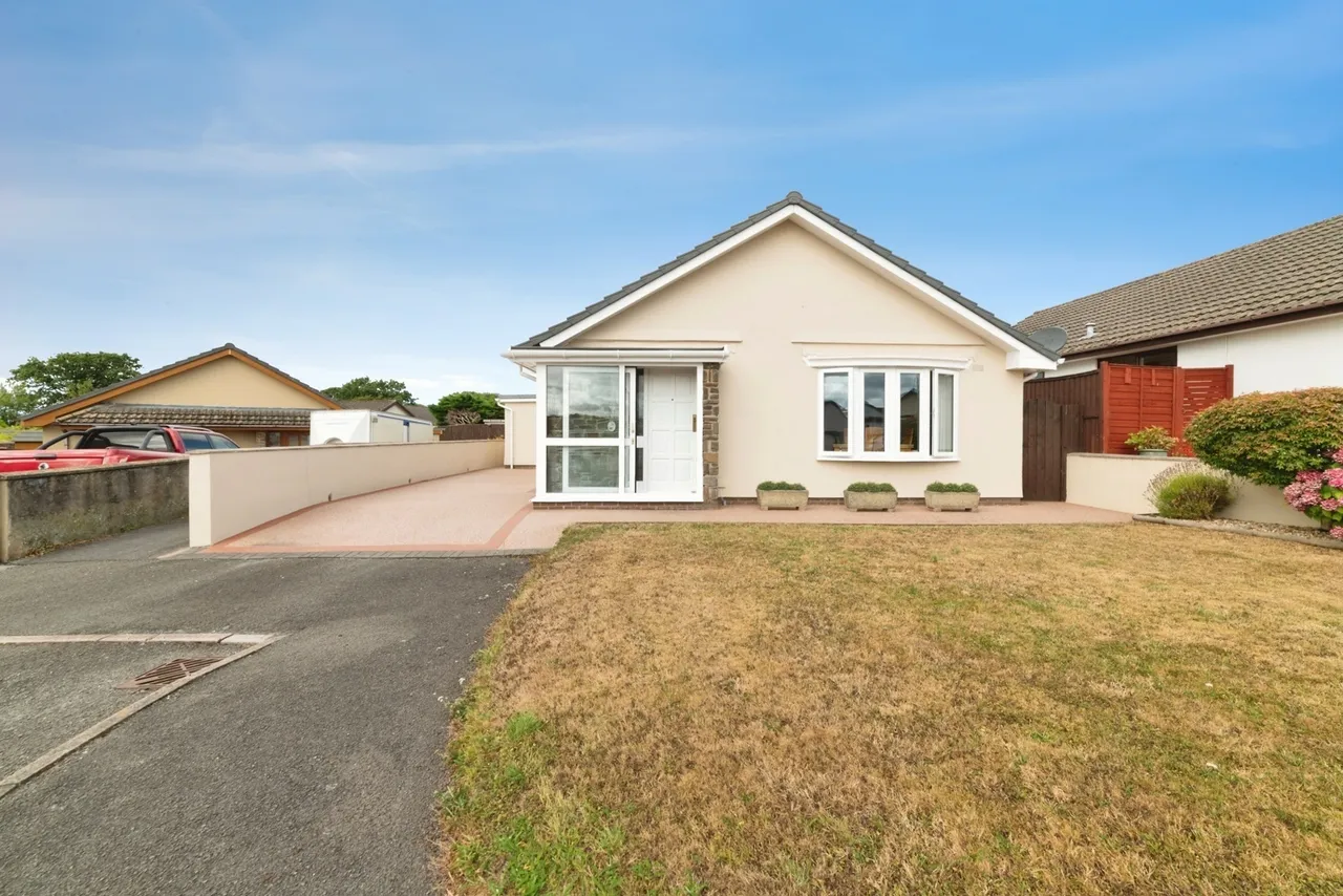 Peniel, Carmarthen, SA32, photo 21