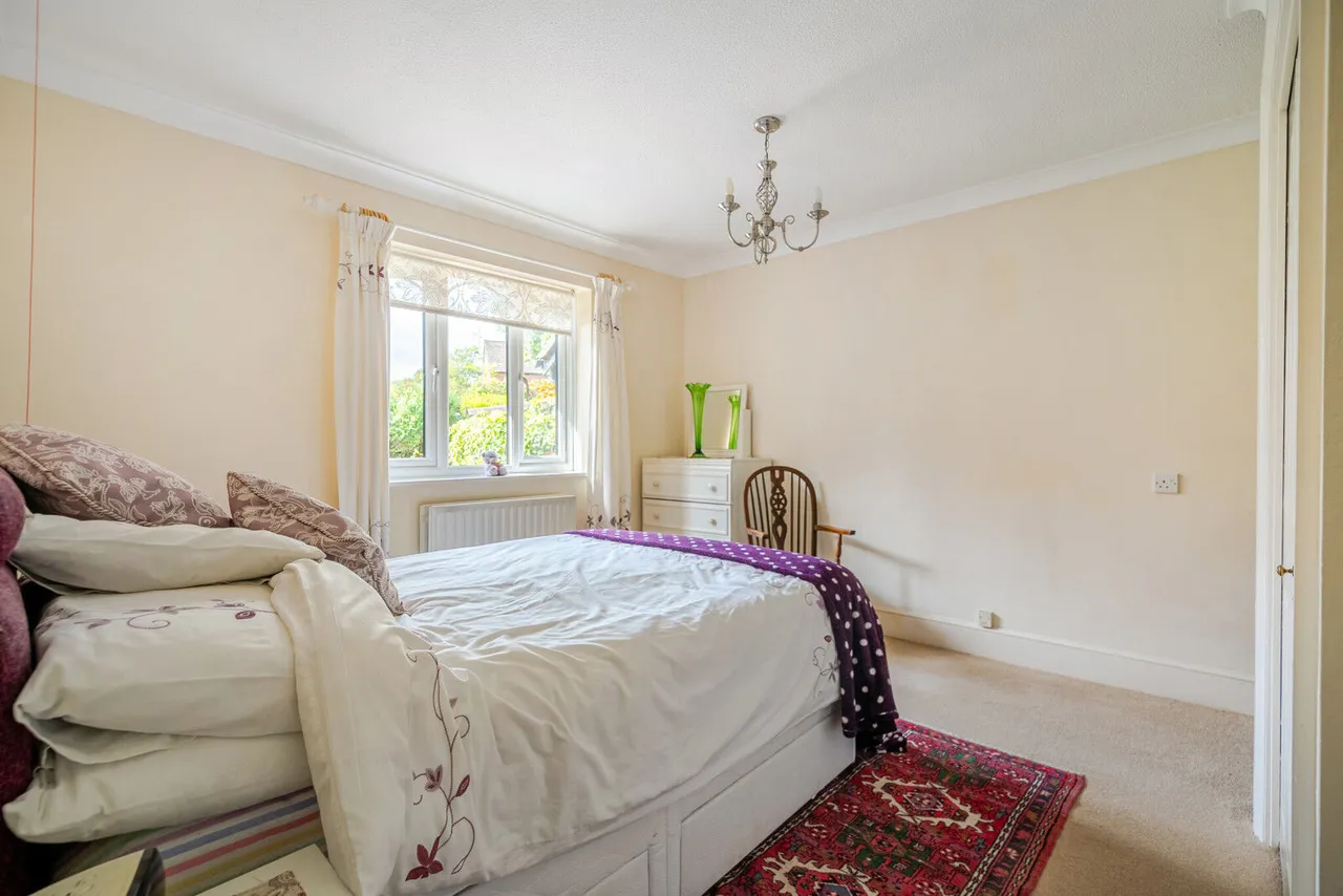 Sherwood Gardens, Henley-on-Thames, RG9, photo 18