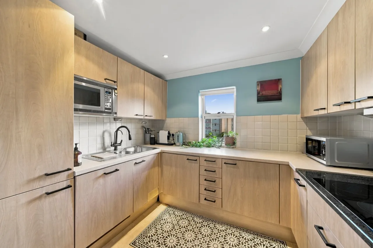 Keble Place, Barnes, SW13, photo 2