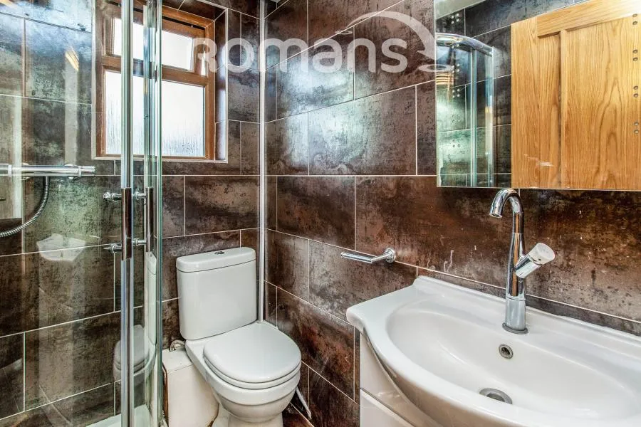 Ascot Road, Holyport, SL6, photo 6