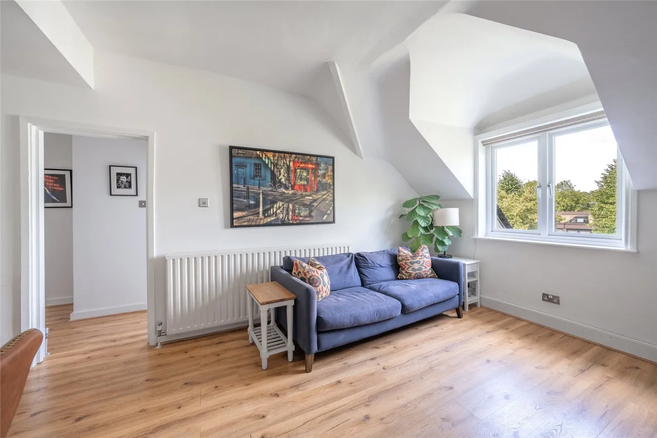 Belsize Avenue, London, NW3, photo 3