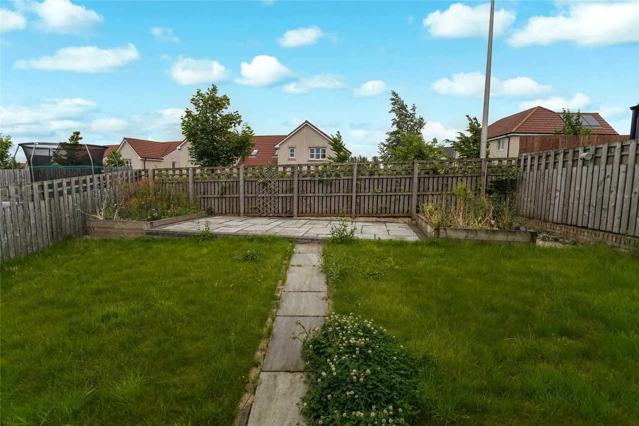 Nethershiel Terrace, East Calder, Livingston, West Lothian, EH53, photo 21