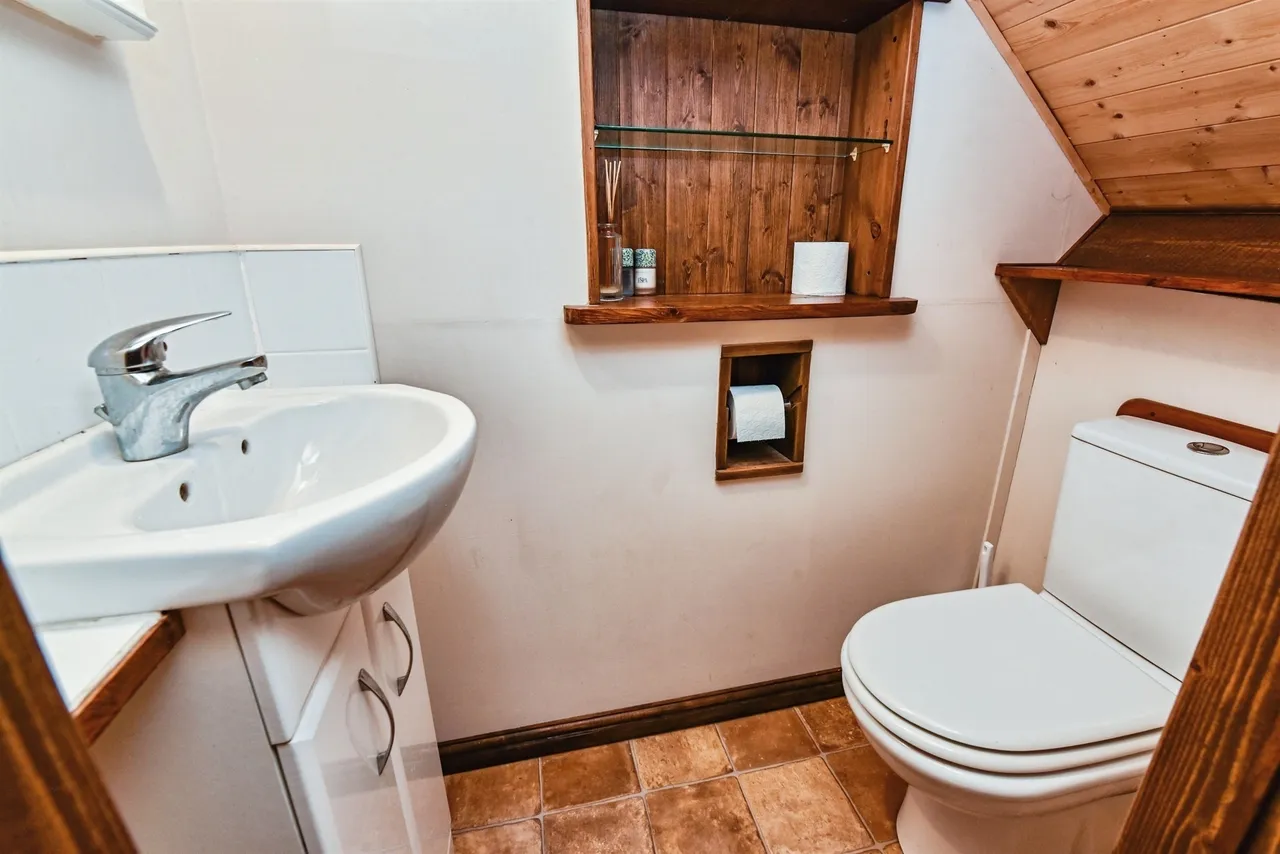 Castle Street, Nunney, BA11, photo 17