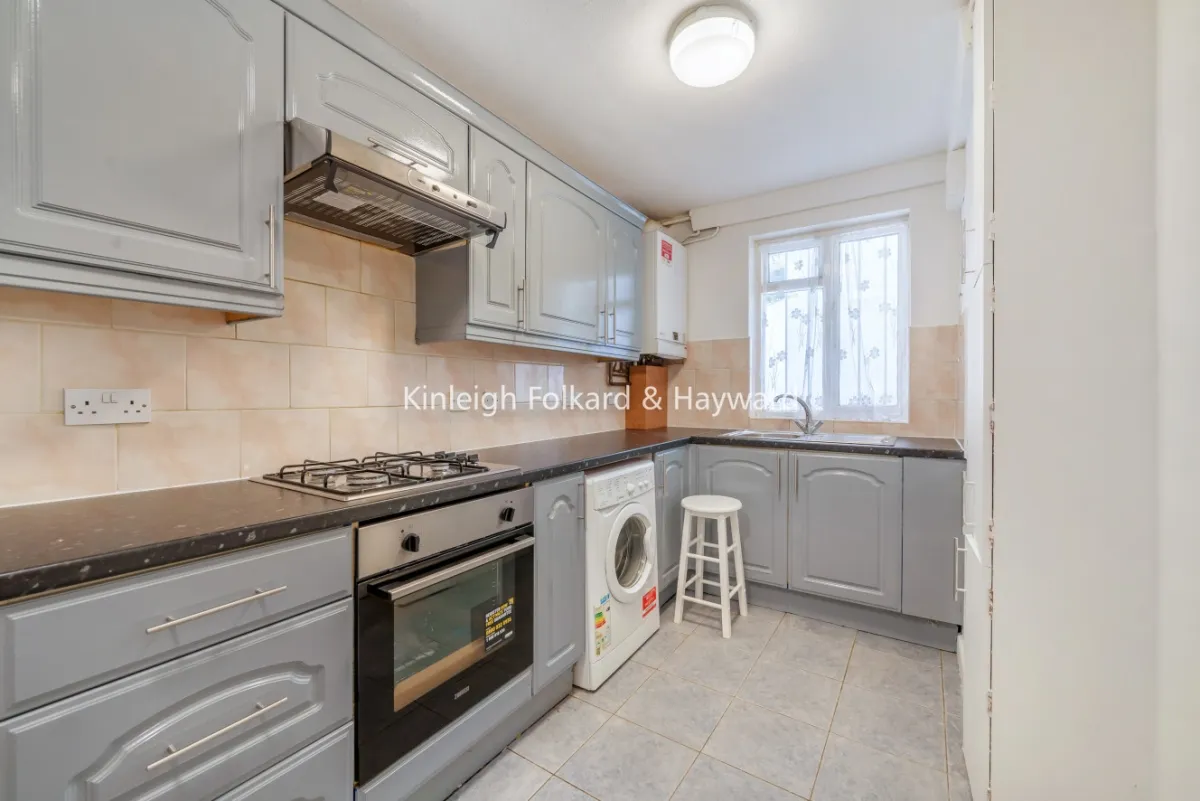 Mount View Road, London, N4, photo 3